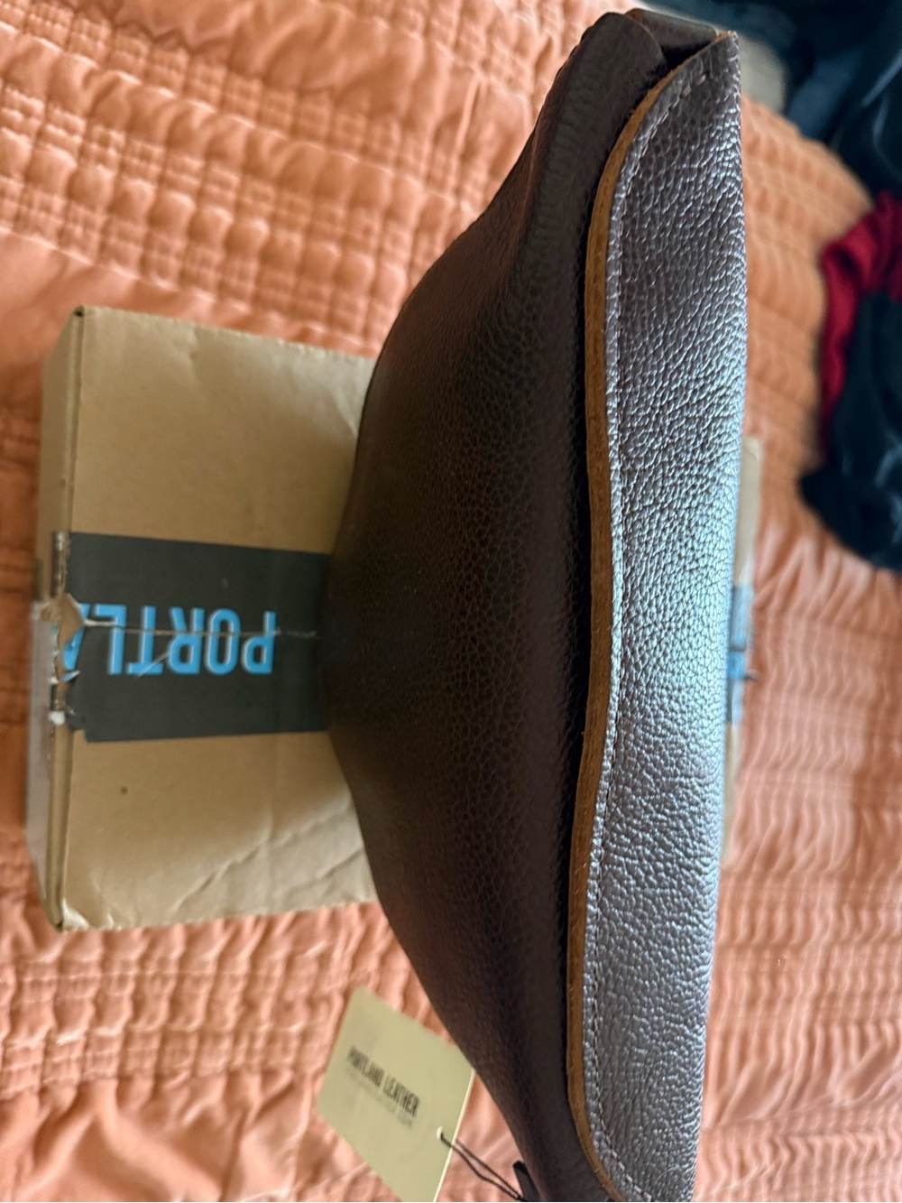 Portland Leather Coldbrew Medium Koala Sling Bag - - Picture 4 of 5